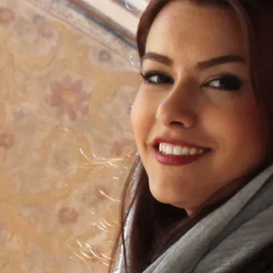 دلناز محمودی ساعتی