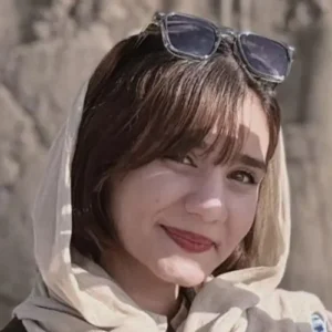 زینب نقیان