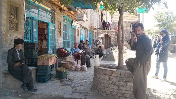 سکو، نمودی از توجه به حضور انسان