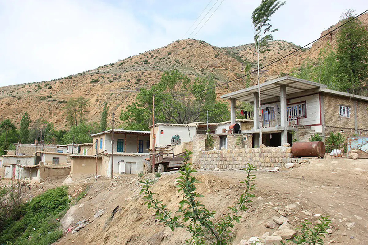 بررسی الگوهای شکل گیری منظر روستایی