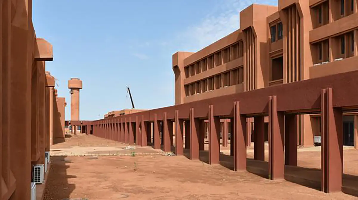 طراحی بومی بیمارستان عمومی در نیجریه