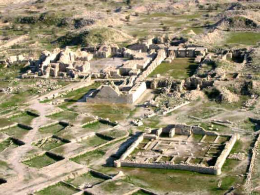 تعامل شهر و طبیعت در بیشاپور شهر باستانی ساسانی