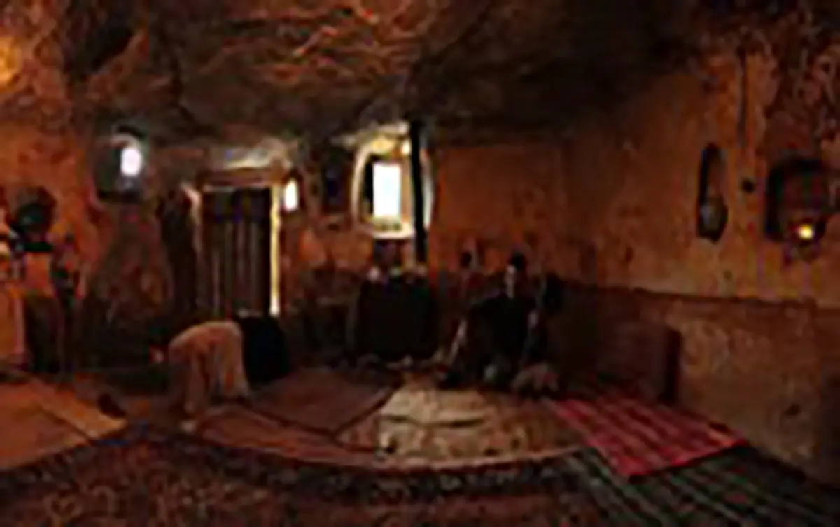 معماری بومی و پایداری در منظر روستای کندوان